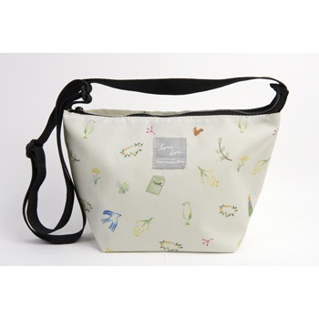 バードストーリー　マチ付ポシェット