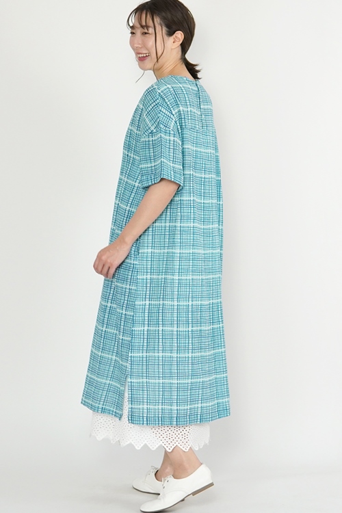 チェック　ツマミワンピース