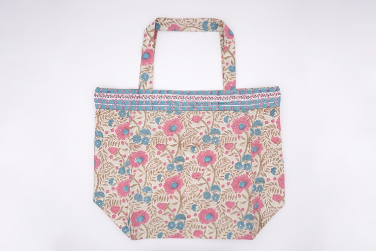 アリシャ　ビッグトート