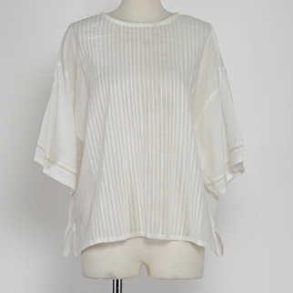 クレール　プルオーバー