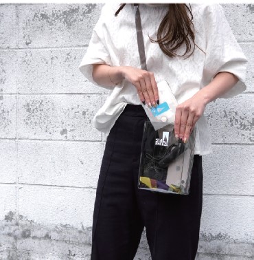 シーブリーズ　ミニショルダーバッグ