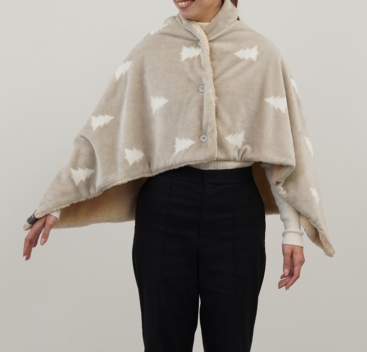 ウォームツリー　発熱ボア付３WAYブランケット