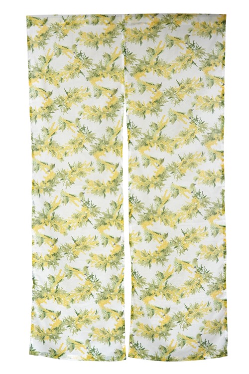 イエローキャロル　ノレン