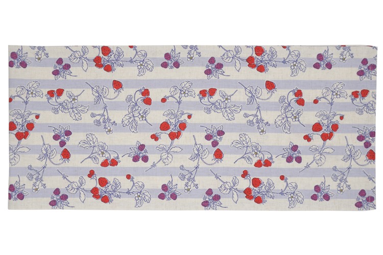 ステップベリー　テーブルランナー