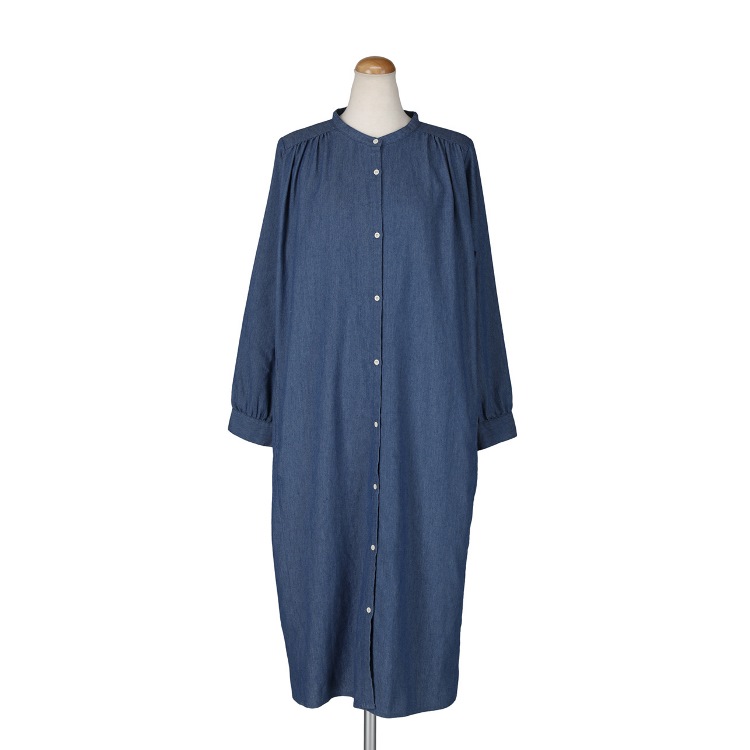 ソフトデニム　前開きギャザーワンピース
