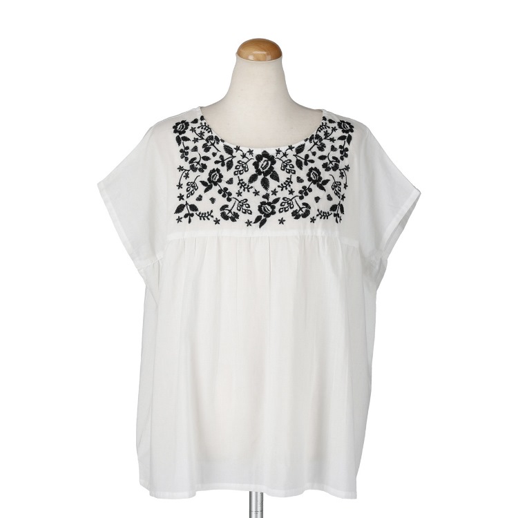 ボニータフラワー　プルオーバー