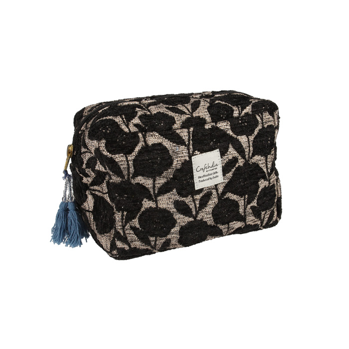 プラカーシュ マチ付ポーチ