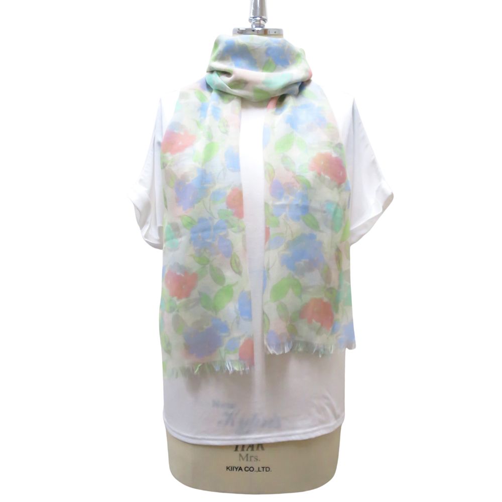 エルフィ　ストール