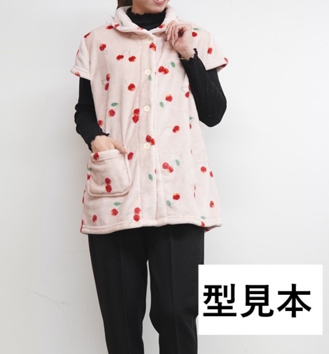 キュービック　袖なしルームウェア